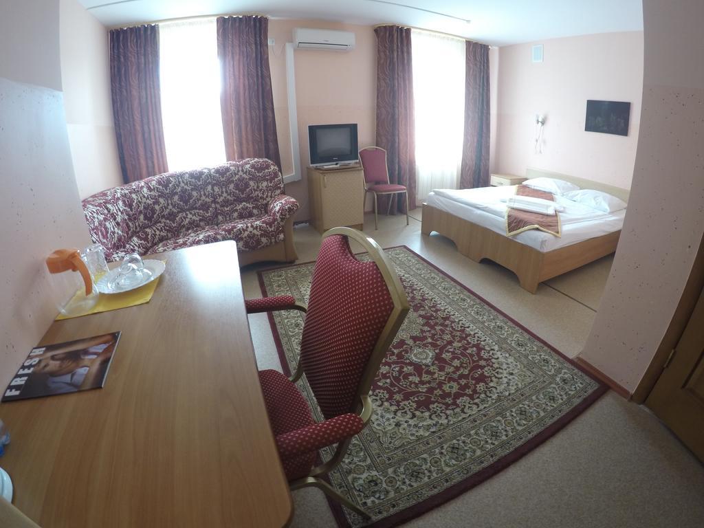 Kurmet Hotel Oral Zimmer foto